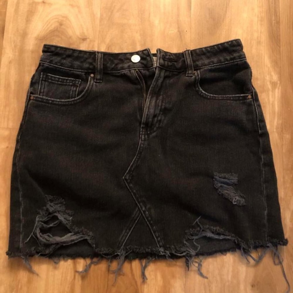 PACSUN Distressed Denim Skirt